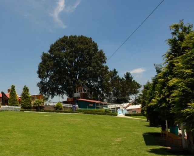  Vagas no parque 
